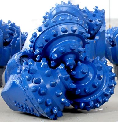 Chèn răng Carbide Tricone Rock lăn sử dụng API khoan khai thác mỏ Bits