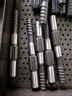 Chiều dài 381mm Drill Bit Shank Adapter với chủ đề R32 / R38 / T38 / T45