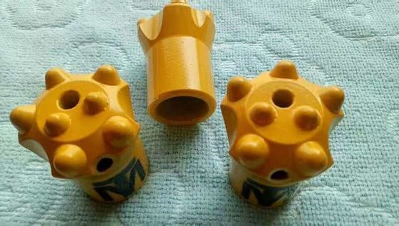 Nút khoan lỗ nhỏ Mũi khoan 11 đường kính 38mm với váy ngắn