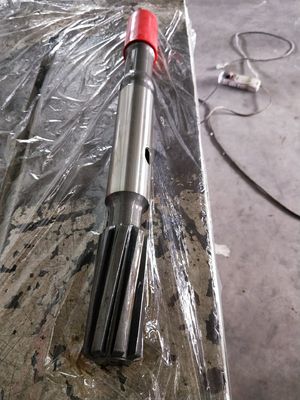 Đen T51 Bộ điều hợp mũi khoan mũi khoan có chiều dài 565mm cho COP 1840 sau đó