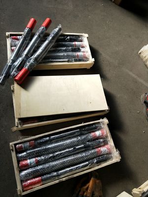 R32 R38 Bộ chuyển đổi chân khoan màu đen cho máy khoan đá  HL400 HL500